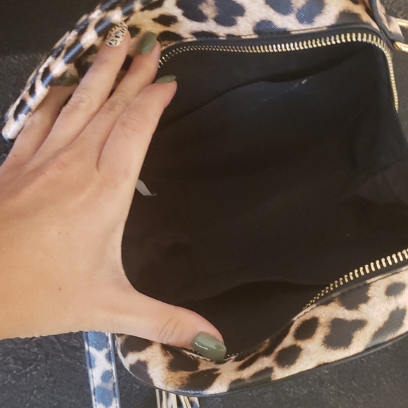 Purse - Picture 2 of 3